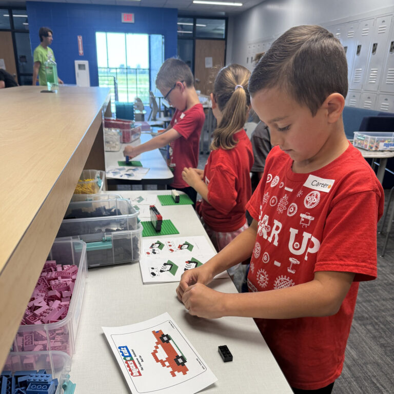 Lego Camp